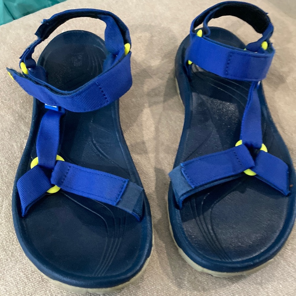Teva water Sandals size 11 they do run large, more like 11.5/12